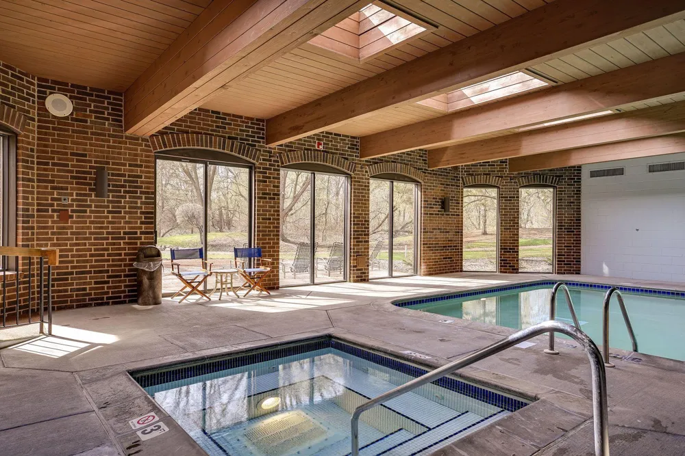 6051 Laurel Avenue #112 Golden Valley, MN 55416