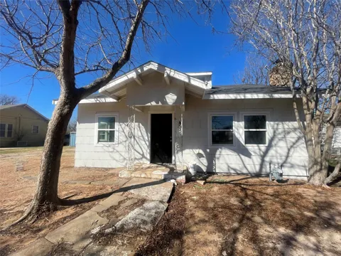 1918 Swenson Street