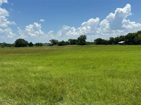 14504 US Highway 377