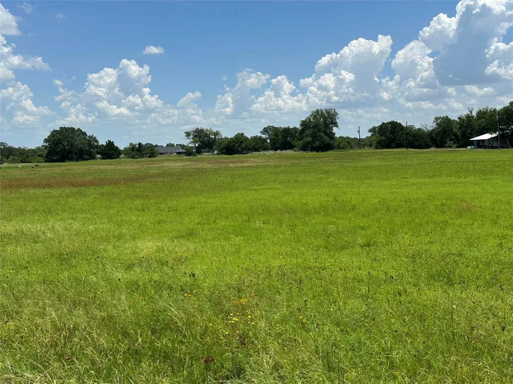 14504 US Highway 377 Whitesboro, TX 76273