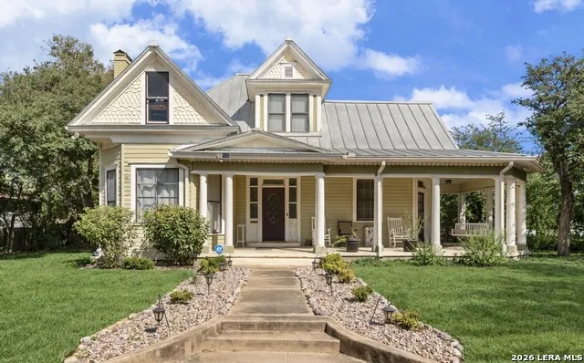 406 Tilden Kenedy, TX 78119