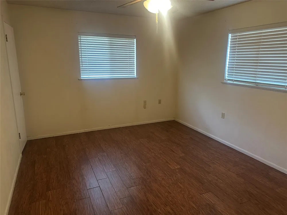 1507 Matthews Street Bowie, TX 76230