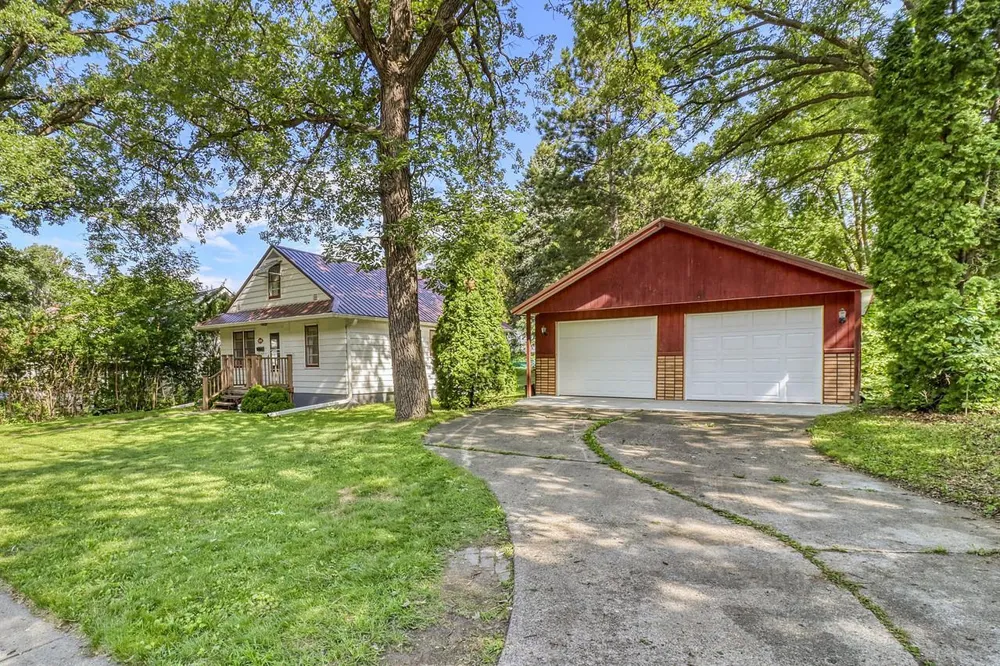 308 Sherman Street Detroit Lakes, MN 56501