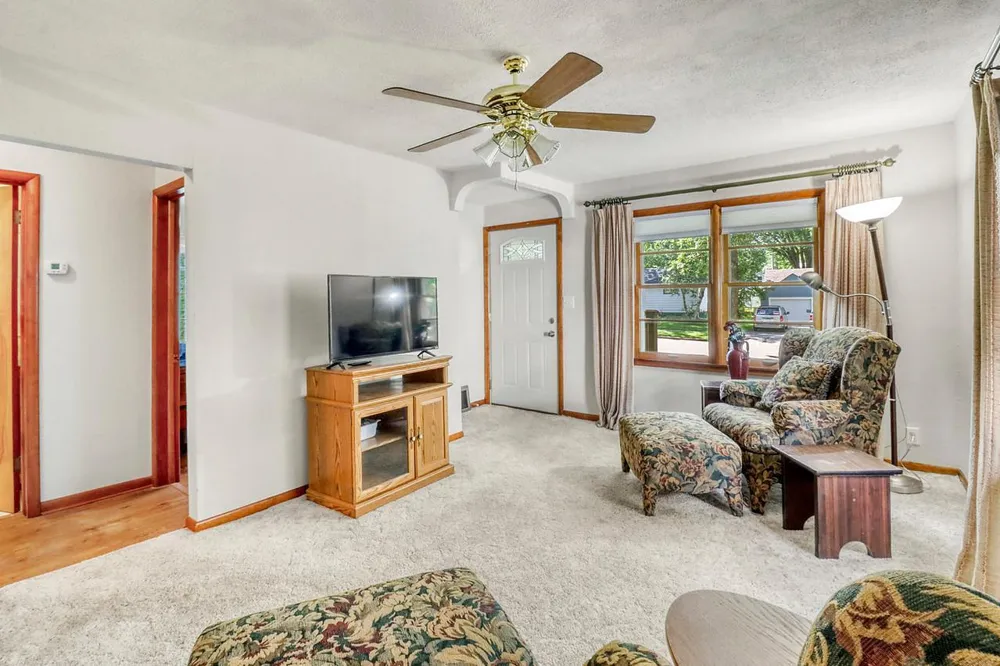 308 Sherman Street Detroit Lakes, MN 56501