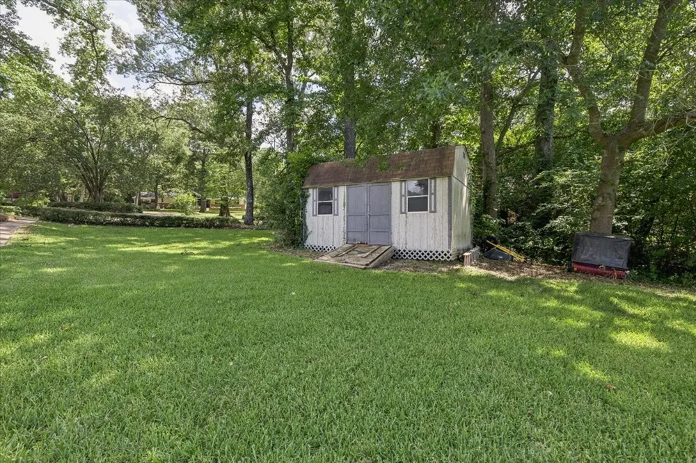 1160 County Road 2425 Mineola, TX 75773