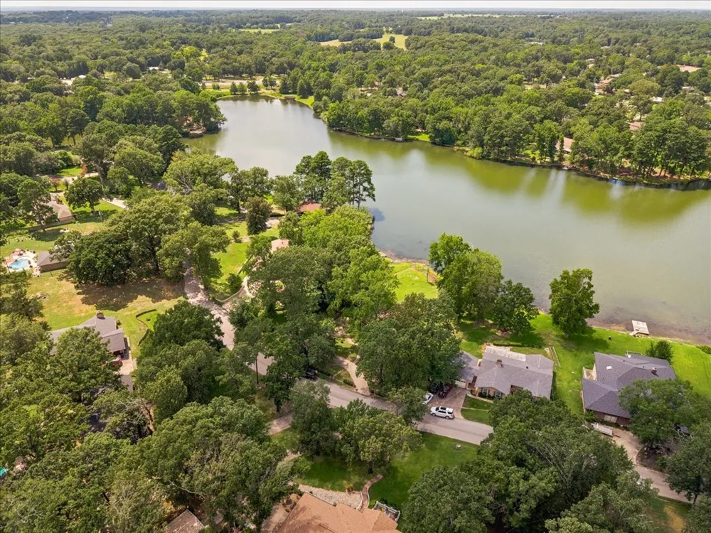 1160 County Road 2425 Mineola, TX 75773