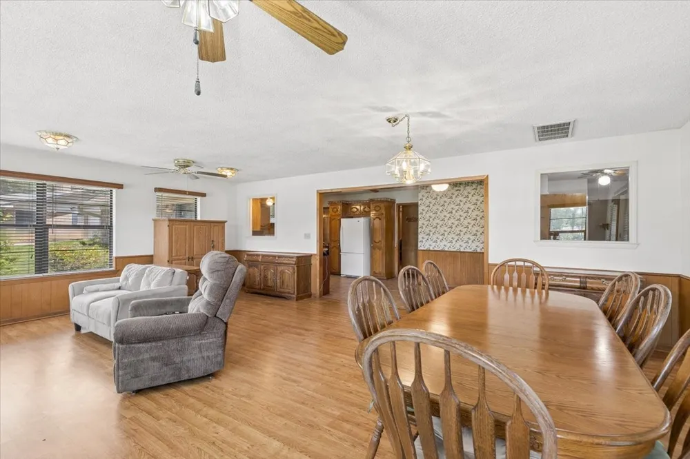 1160 County Road 2425 Mineola, TX 75773