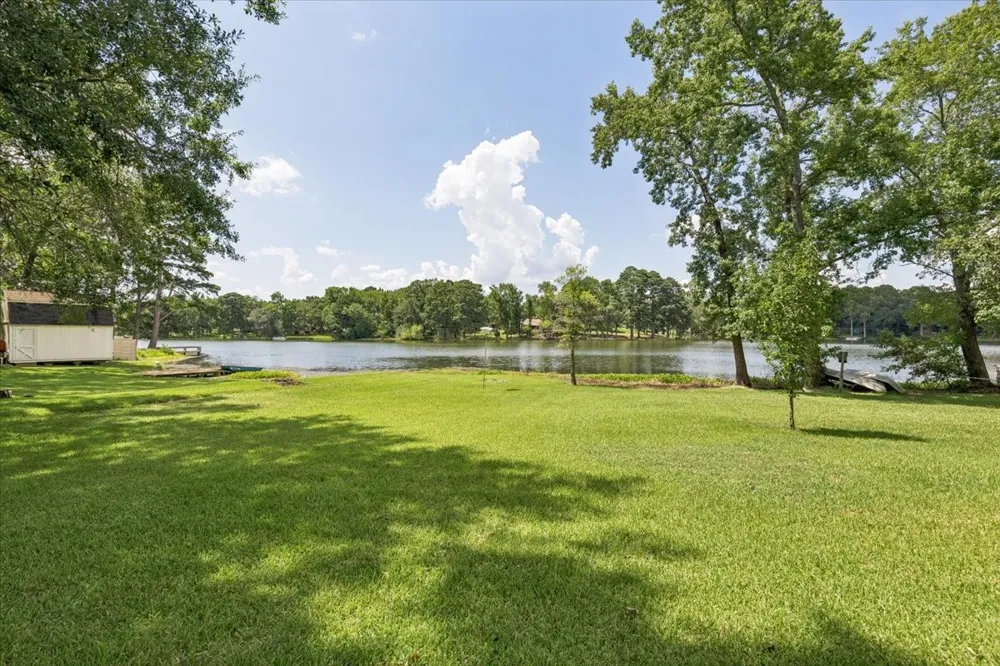 1160 County Road 2425 Mineola, TX 75773