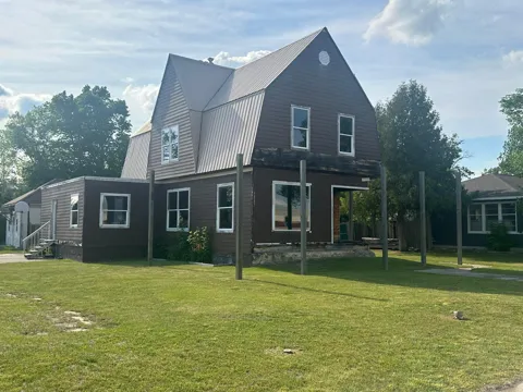 103 Bagley Avenue NW