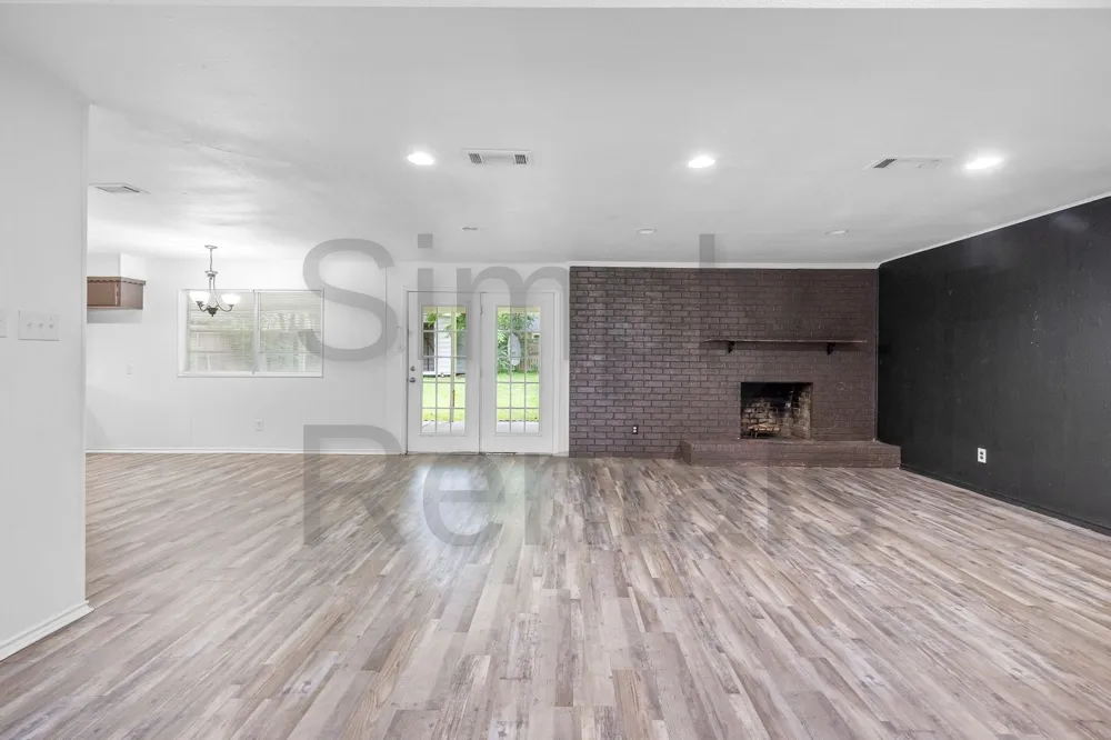 705 Plano Street Sulphur Springs, TX 75482