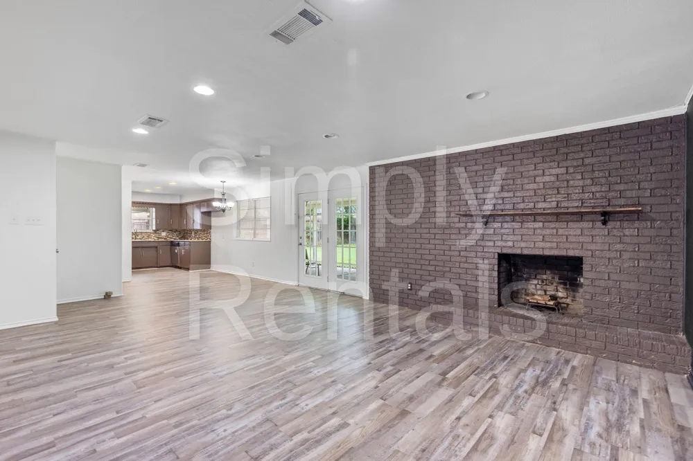 705 Plano Street Sulphur Springs, TX 75482