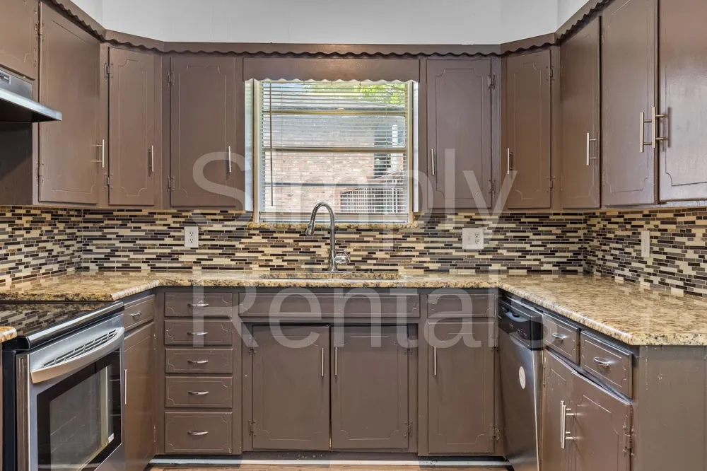 705 Plano Street Sulphur Springs, TX 75482