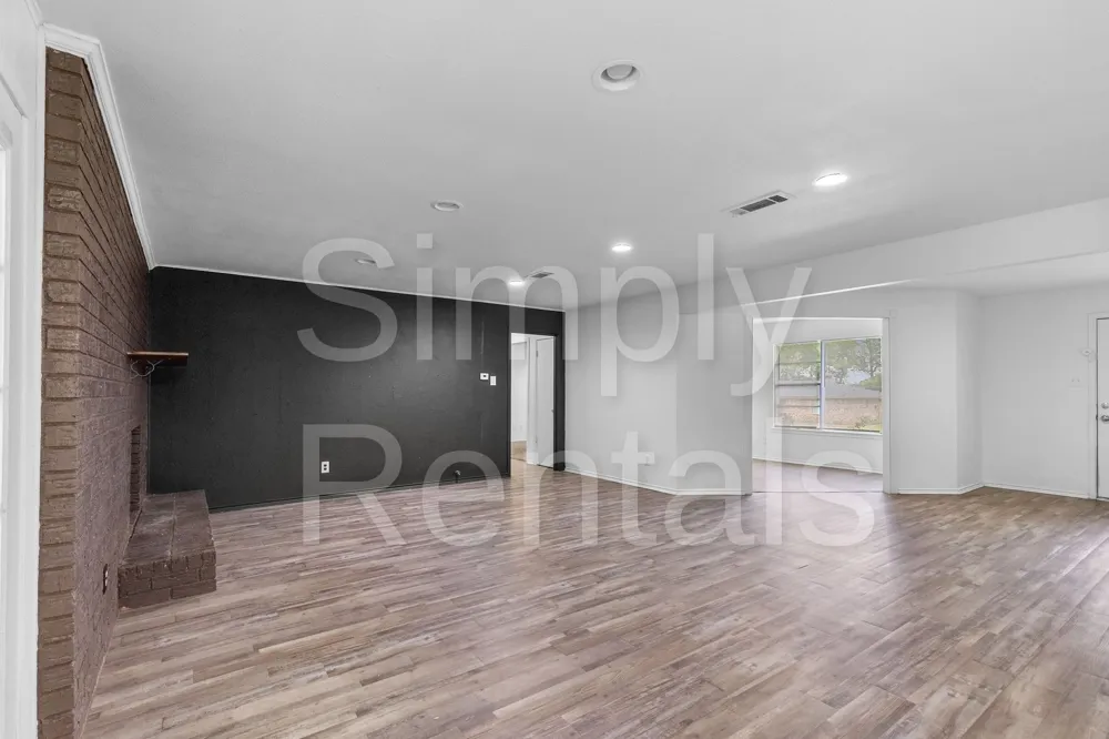 705 Plano Street Sulphur Springs, TX 75482