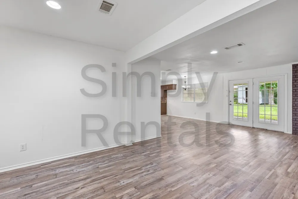 705 Plano Street Sulphur Springs, TX 75482