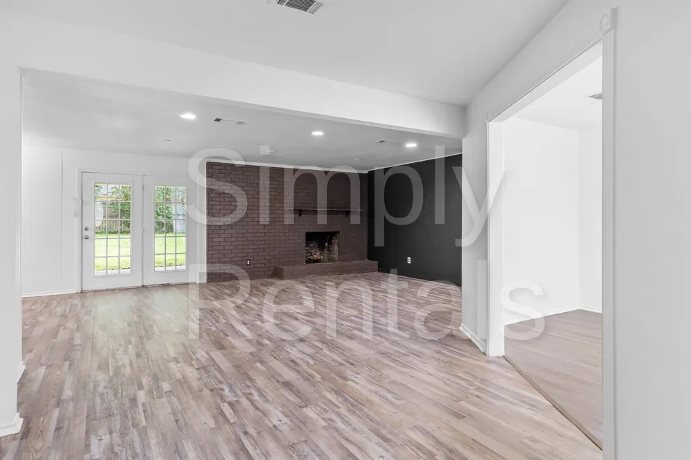 705 Plano Street Sulphur Springs, TX 75482