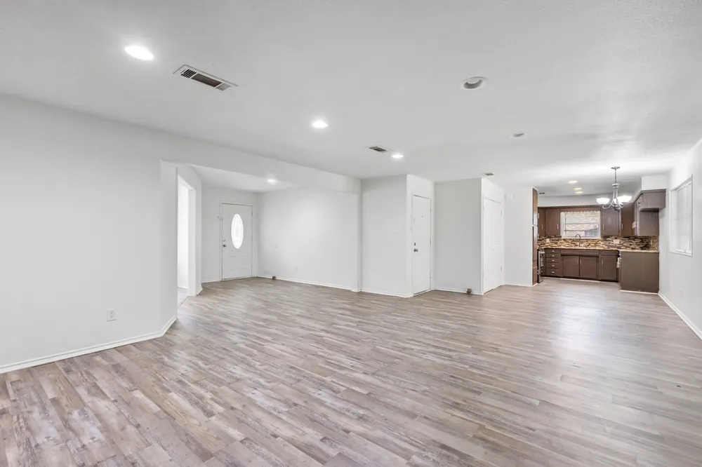 705 Plano Street Sulphur Springs, TX 75482