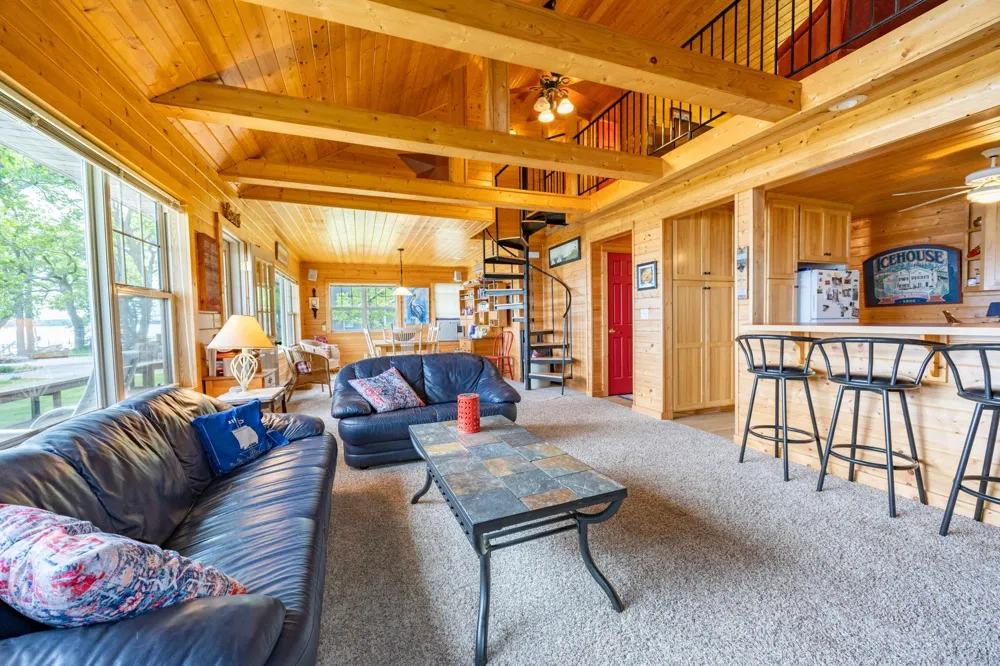 22548 Senns Beach Drive Detroit Lakes, MN 56501