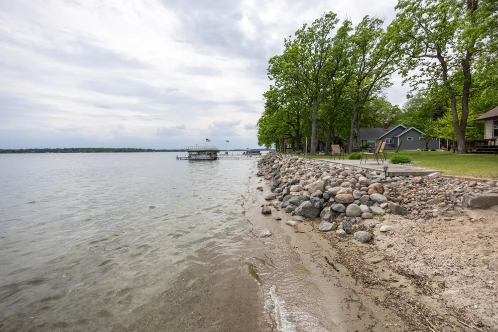 22548 Senns Beach Drive Detroit Lakes, MN 56501