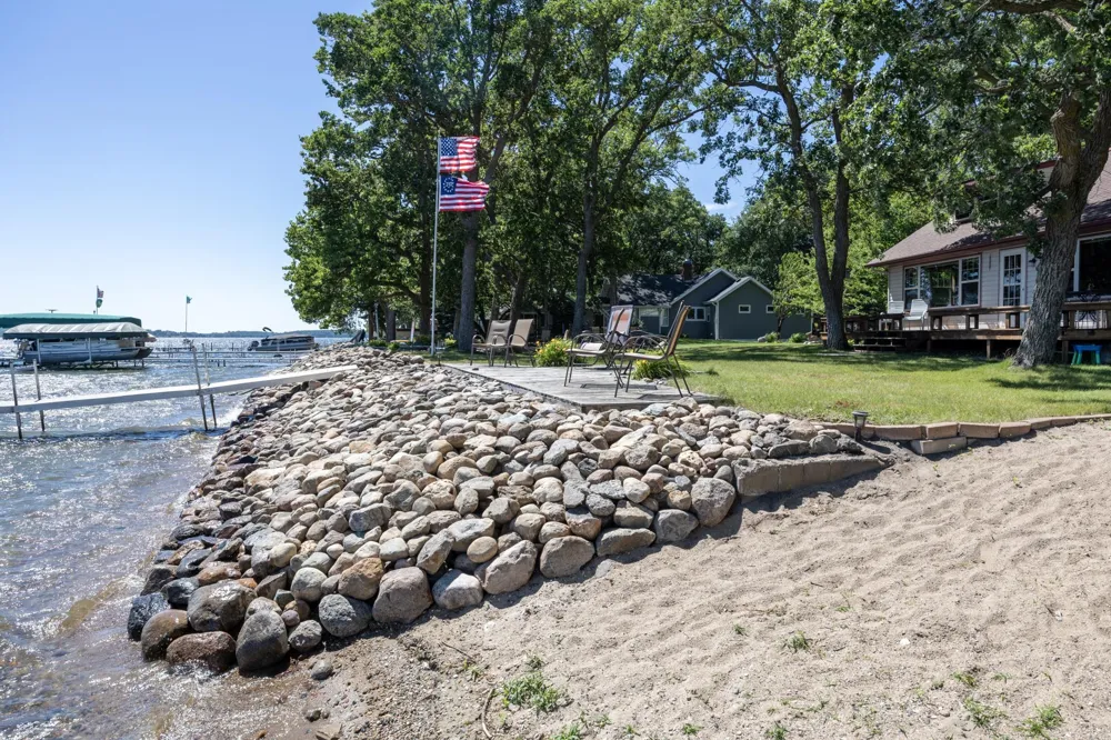 22548 Senns Beach Drive Detroit Lakes, MN 56501