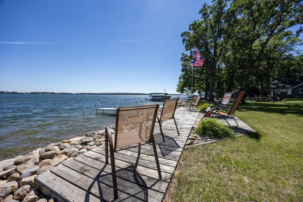 22548 Senns Beach Drive Detroit Lakes, MN 56501