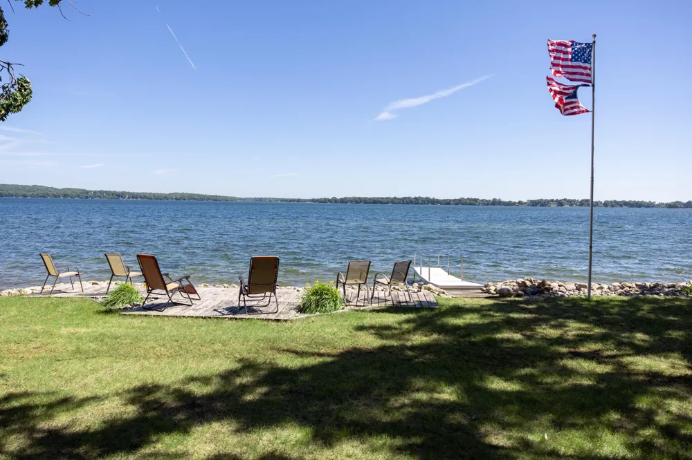 22548 Senns Beach Drive Detroit Lakes, MN 56501