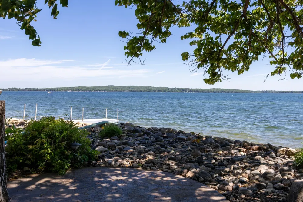 22548 Senns Beach Drive Detroit Lakes, MN 56501