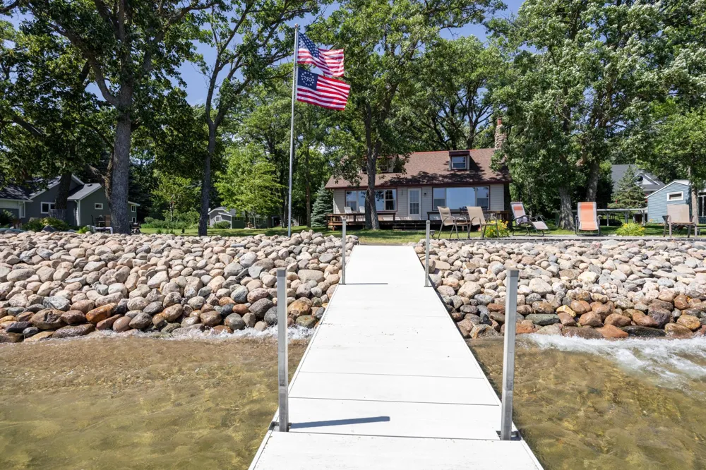 22548 Senns Beach Drive Detroit Lakes, MN 56501