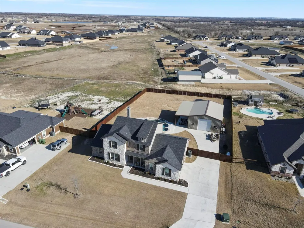 136 Meadow Vista Drive Rhome, TX 76078