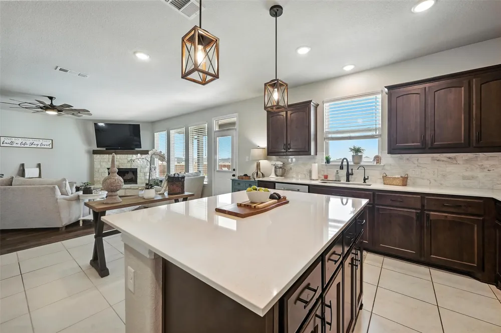 136 Meadow Vista Drive Rhome, TX 76078