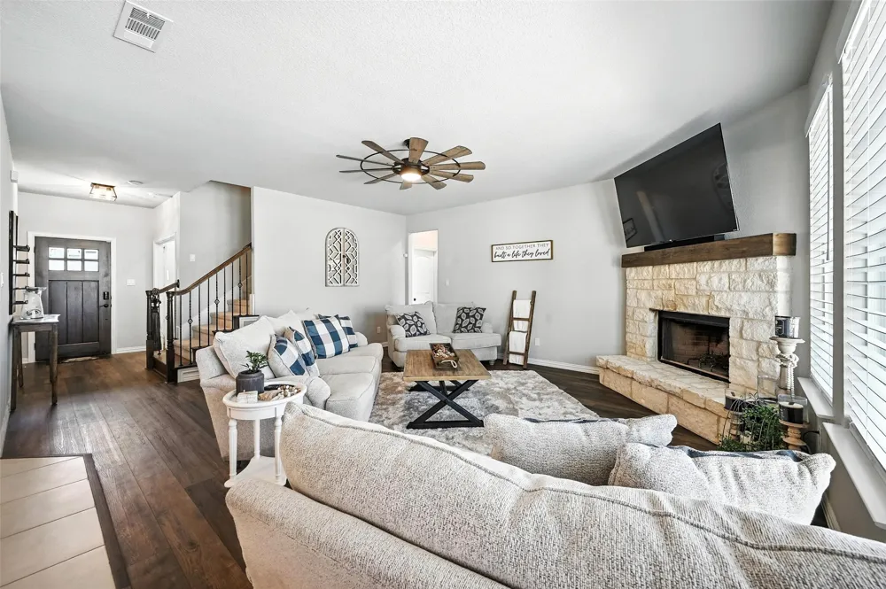 136 Meadow Vista Drive Rhome, TX 76078