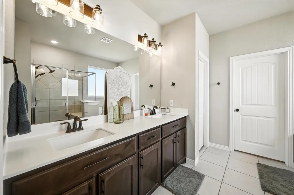 136 Meadow Vista Drive Rhome, TX 76078