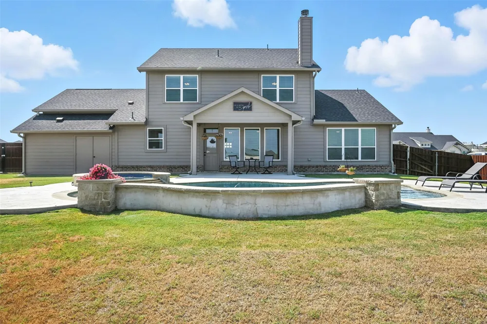 136 Meadow Vista Drive Rhome, TX 76078