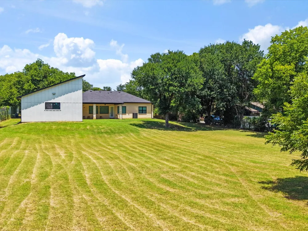 1708 Dowdy Ferry Road Hutchins, TX 75141