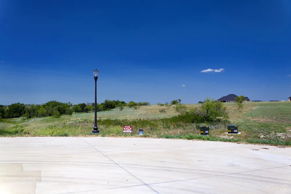4076 Grizzly Trail Aledo, TX 76008