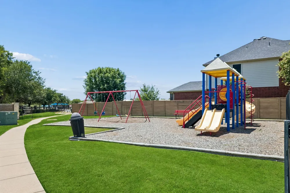 616 Steerman Court Saginaw, TX 76179