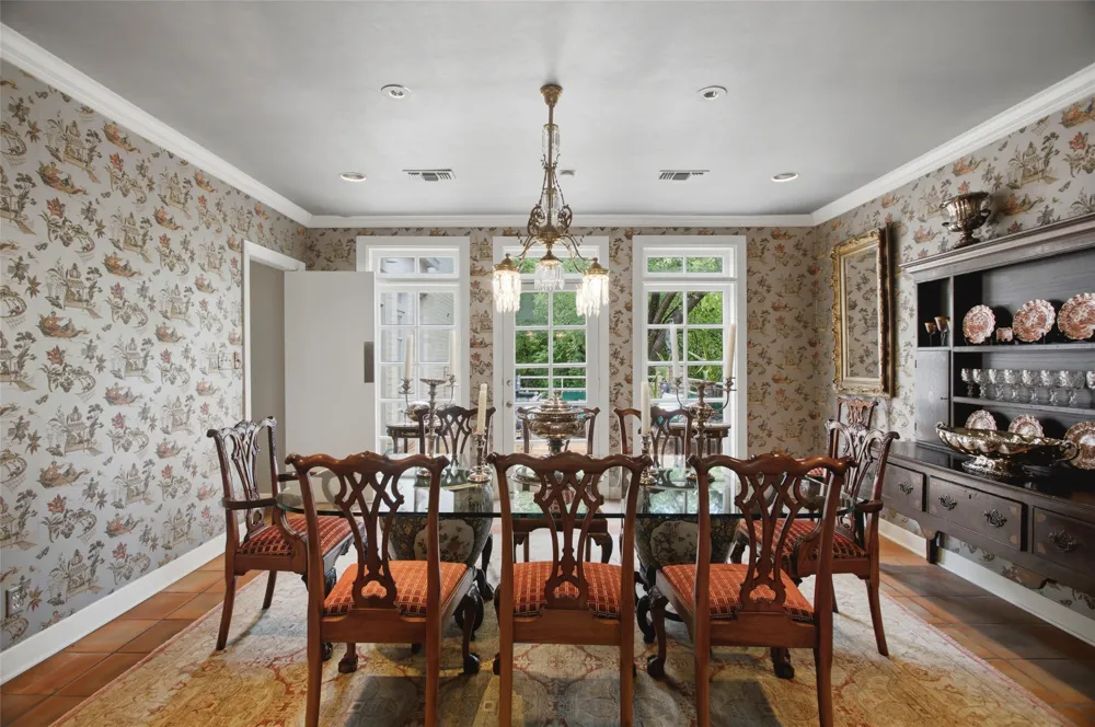 1111 Pebble Creek Road Fort Worth, TX 76107