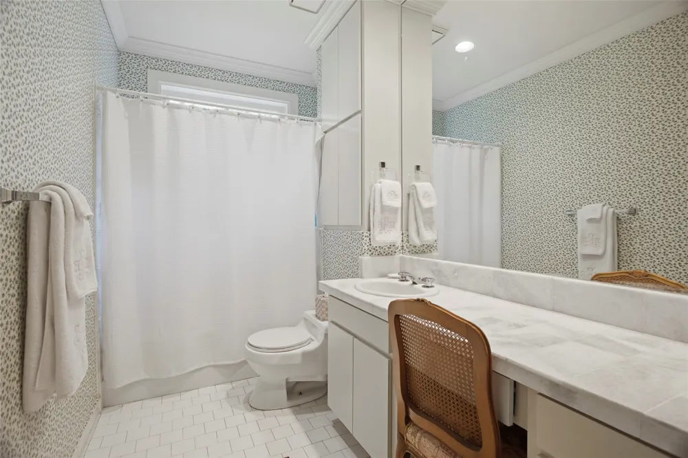 1111 Pebble Creek Road Fort Worth, TX 76107