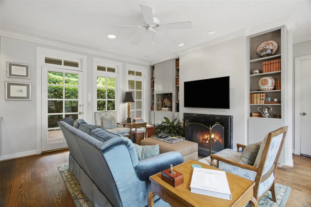 1111 Pebble Creek Road Fort Worth, TX 76107