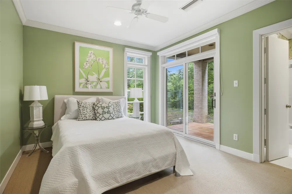 1111 Pebble Creek Road Fort Worth, TX 76107