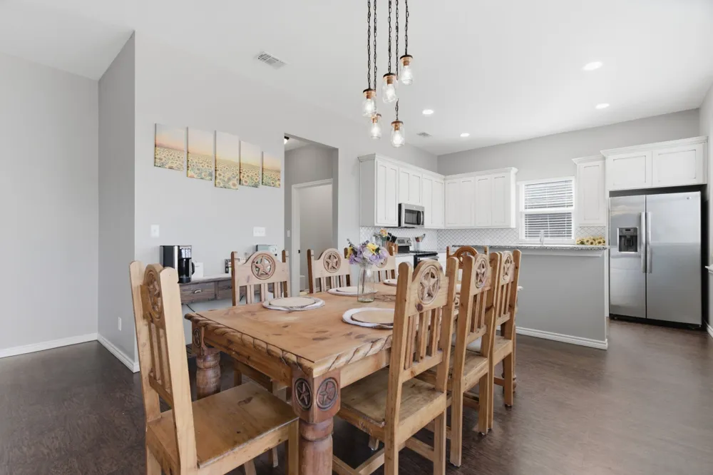 711 Hadley Lane Valley View, TX 76272