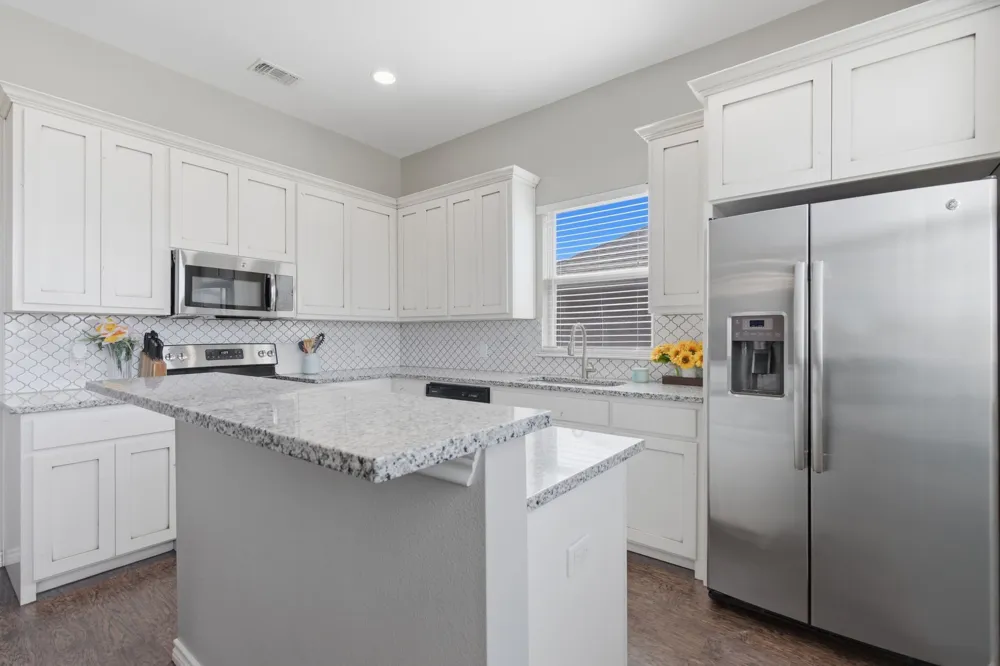711 Hadley Lane Valley View, TX 76272