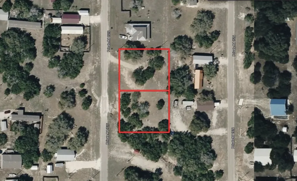 427 Private Road 1515 Hondo, TX 78861