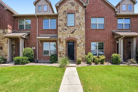 3709 Quail Wood Drive