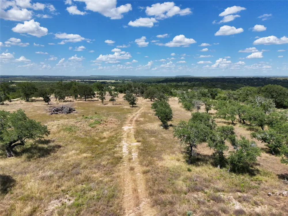 895 PR 202 150A Hamilton, TX 76531