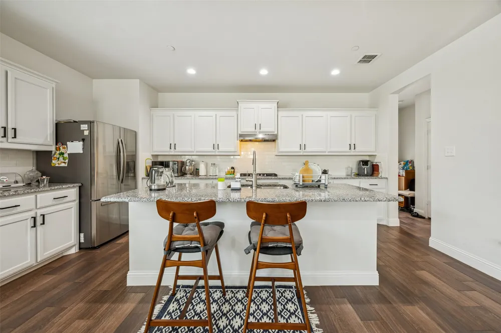 6832 Henry Drive North Richland Hills, TX 76180