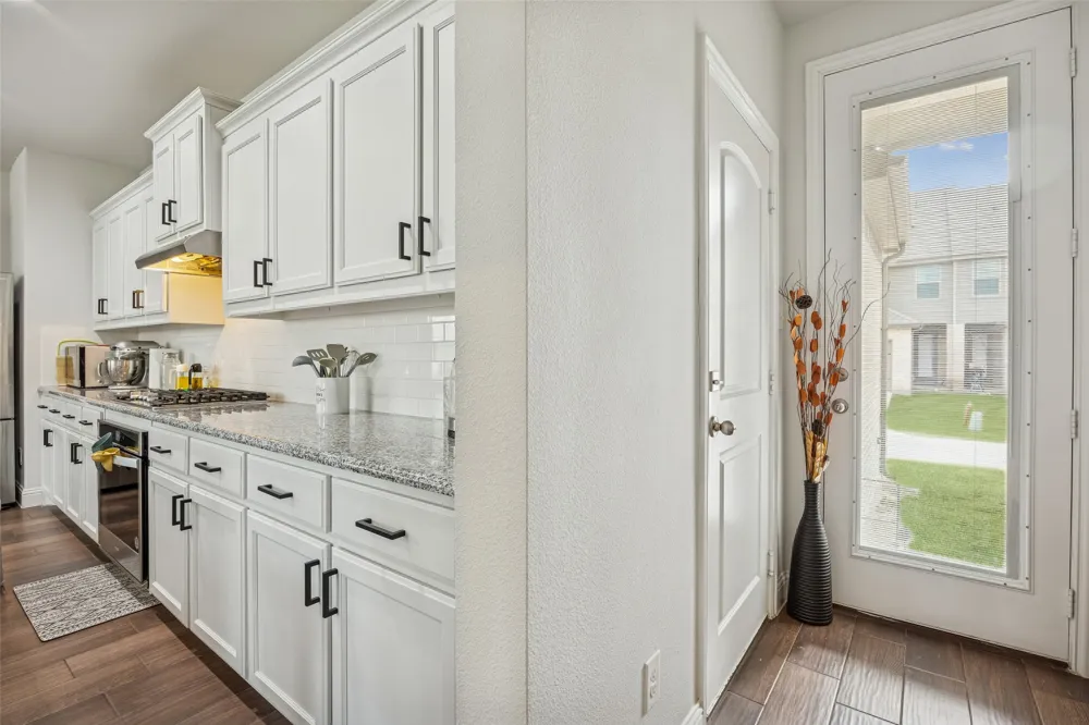 6832 Henry Drive North Richland Hills, TX 76180