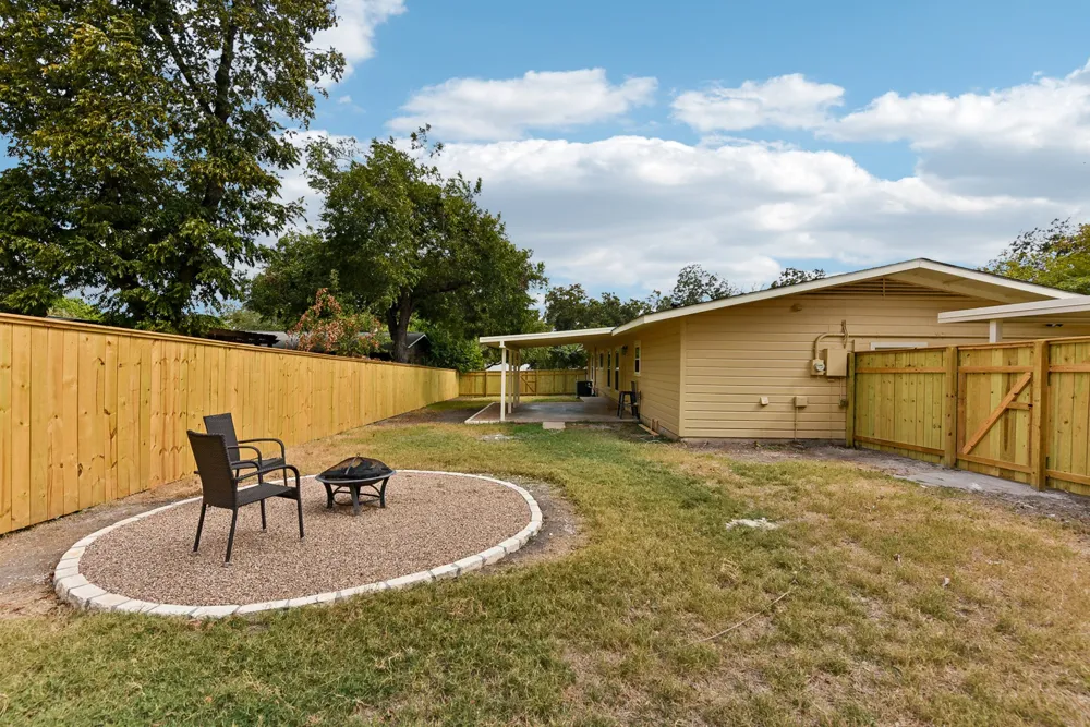 202 E Caddo Street Austin, TX 78753