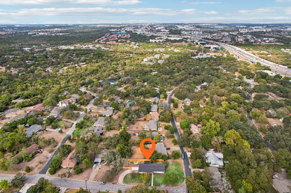 202 E Caddo Street Austin, TX 78753