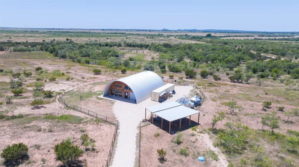 132 Anderson Road Wingate, TX 79566