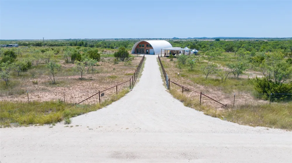 132 Anderson Road Wingate, TX 79566